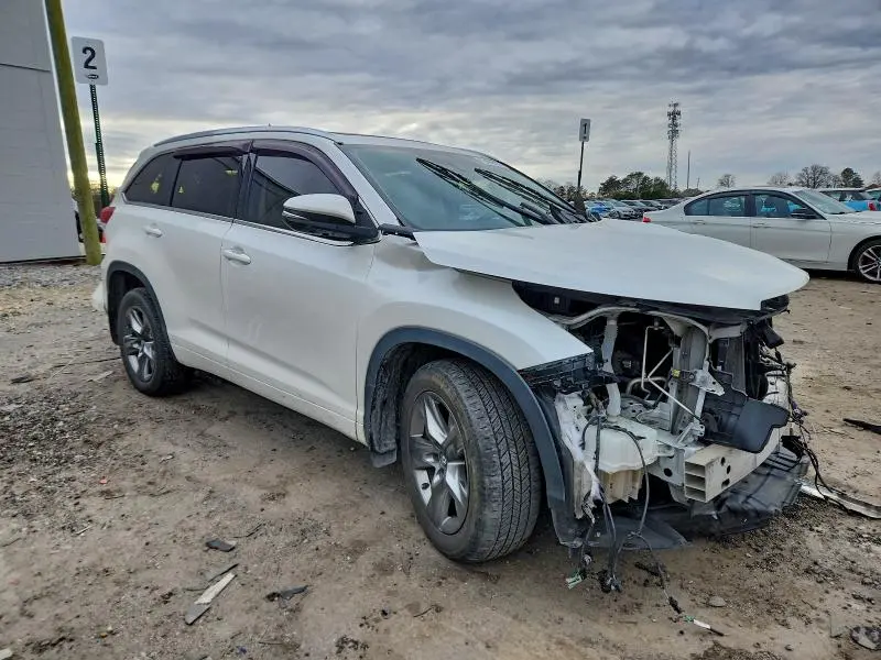 2017 TOYOTA HIGHLANDER LIMITED  