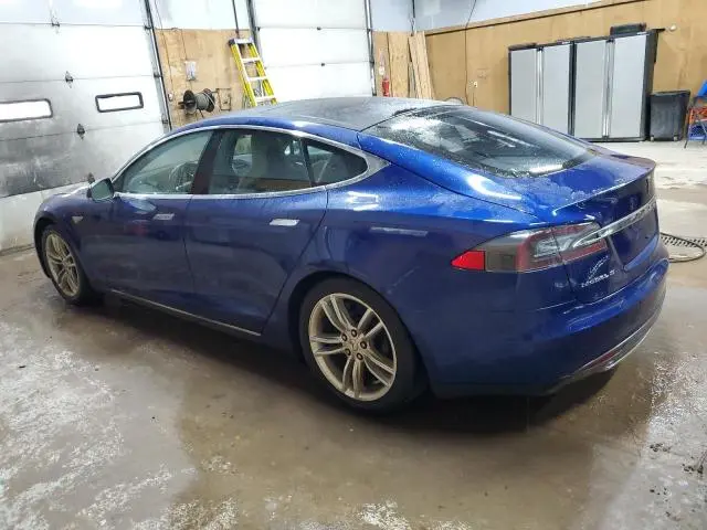2015 TESLA MODEL S   