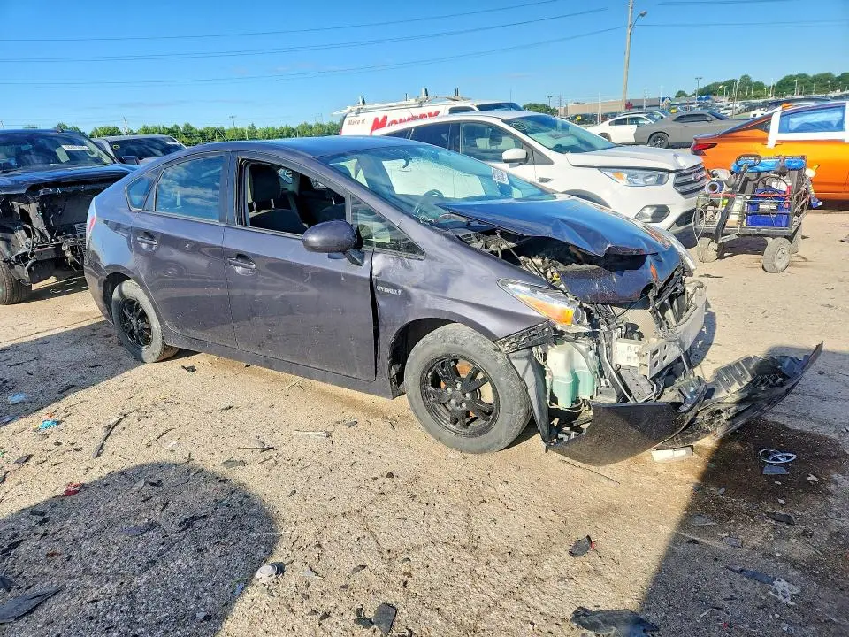 2013 TOYOTA PRIUS THREE  