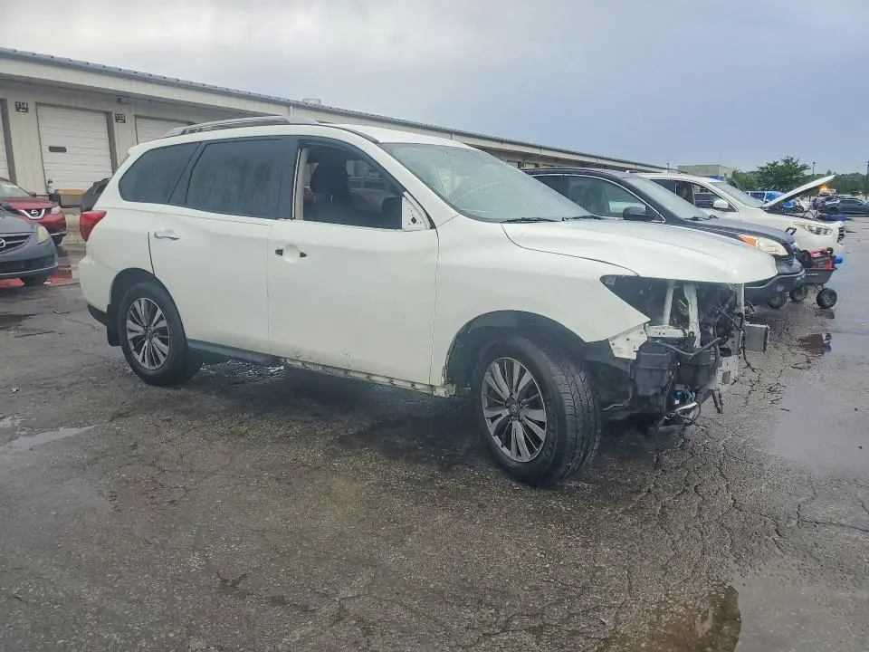 2020 NISSAN PATHFINDER SV  