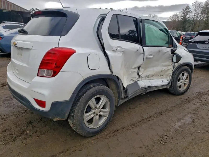 2022 CHEVROLET TRAX LS  
