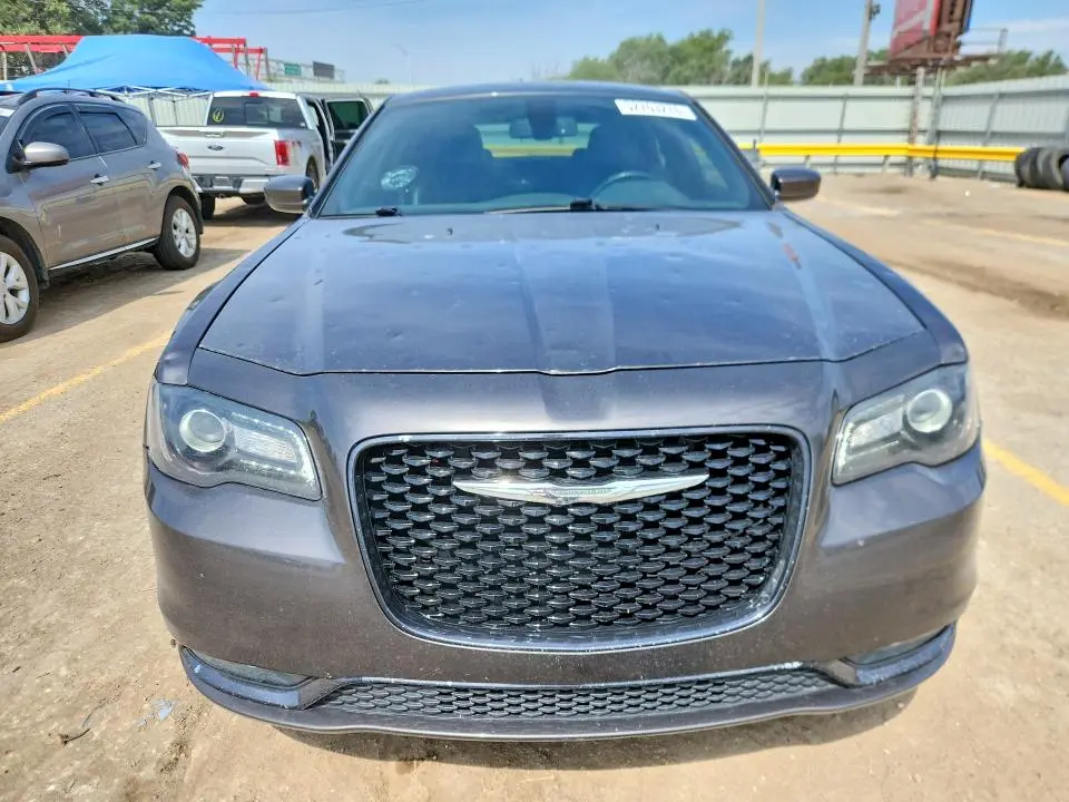 2019 CHRYSLER 300 S  