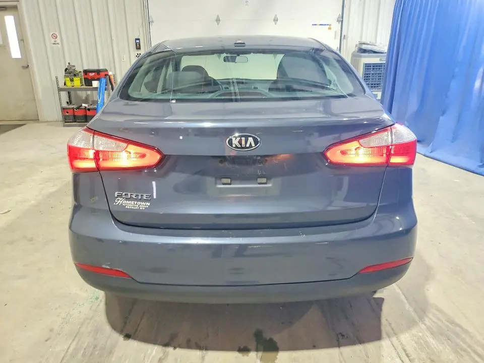 2015 KIA FORTE LX  