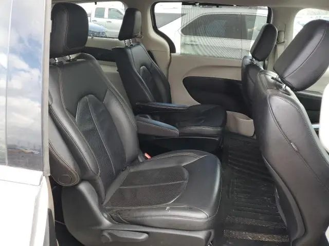2018 CHRYSLER PACIFICA HYBRID TOURING L  