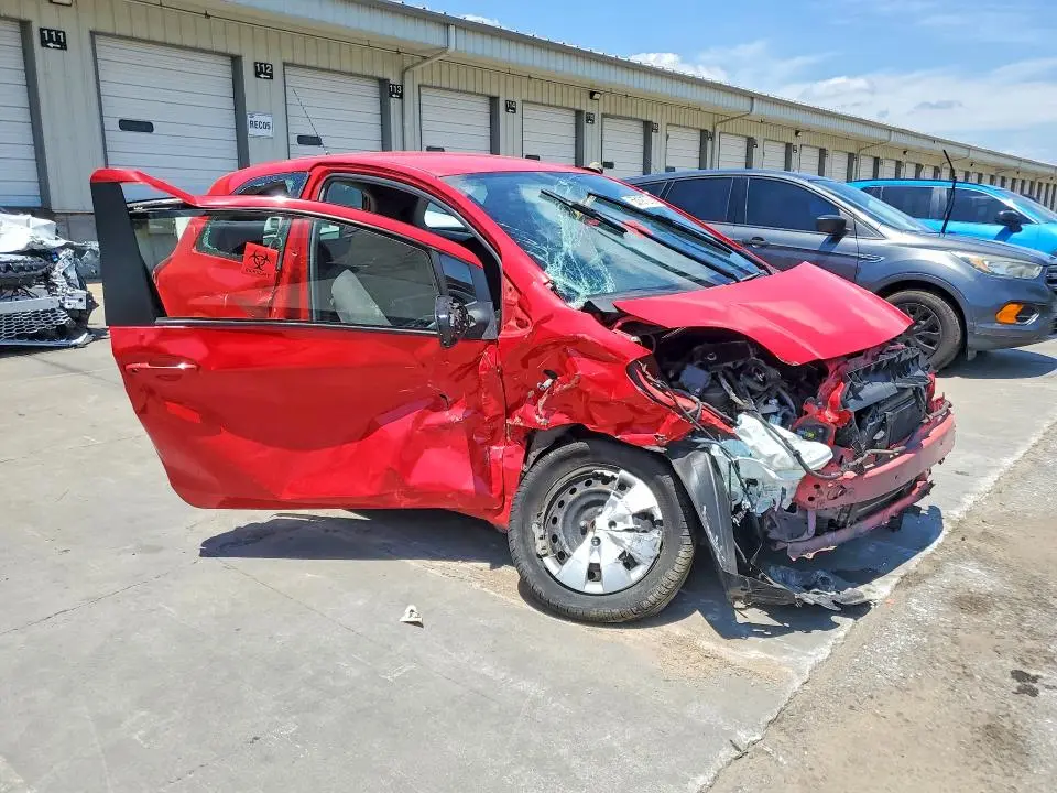 2010 TOYOTA YARIS BASE  