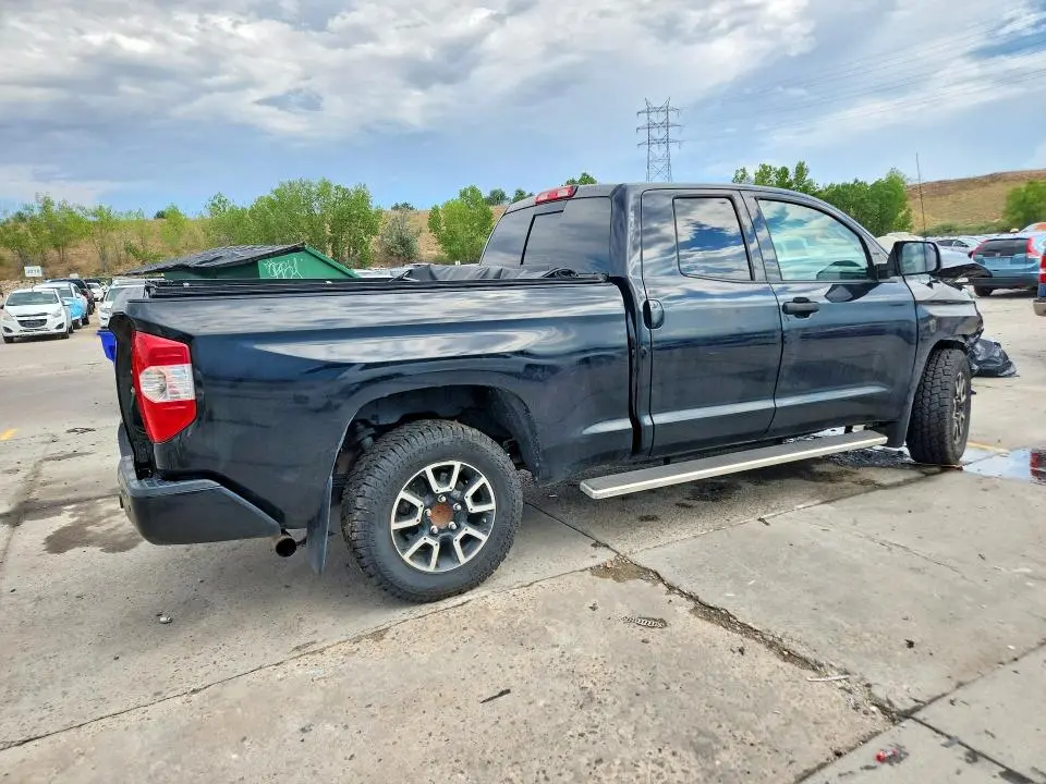 2018 TOYOTA TUNDRA SR5  