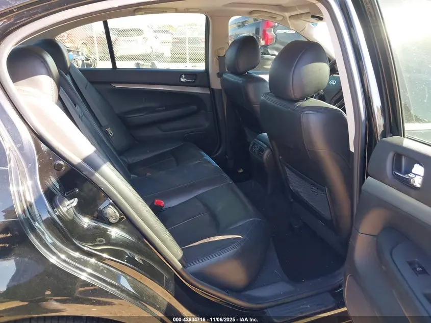 2010 INFINITI G37 JOURNEY