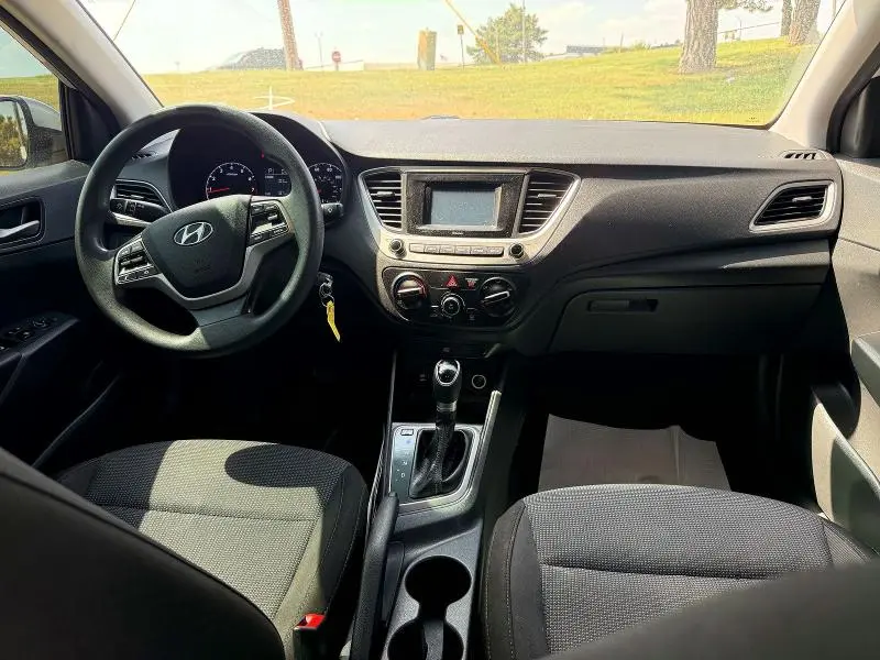 2019 HYUNDAI ACCENT SE  