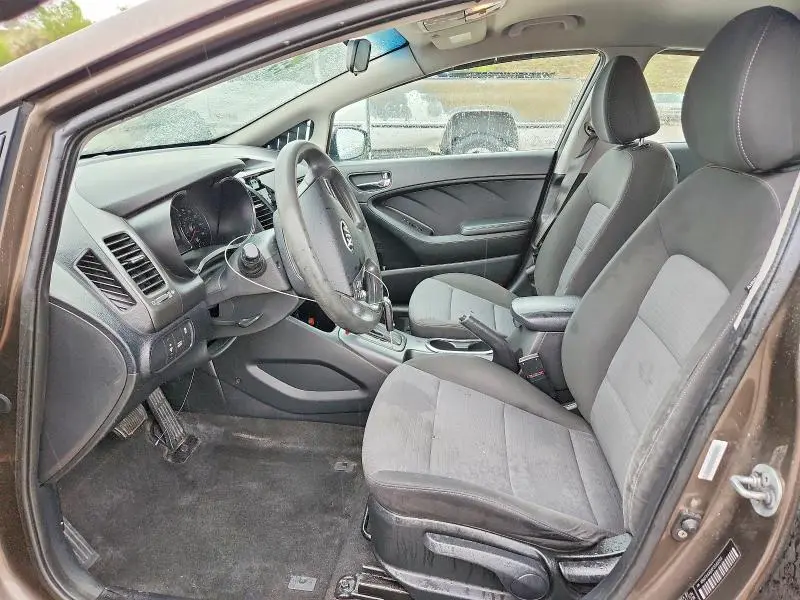 2015 KIA FORTE LX  