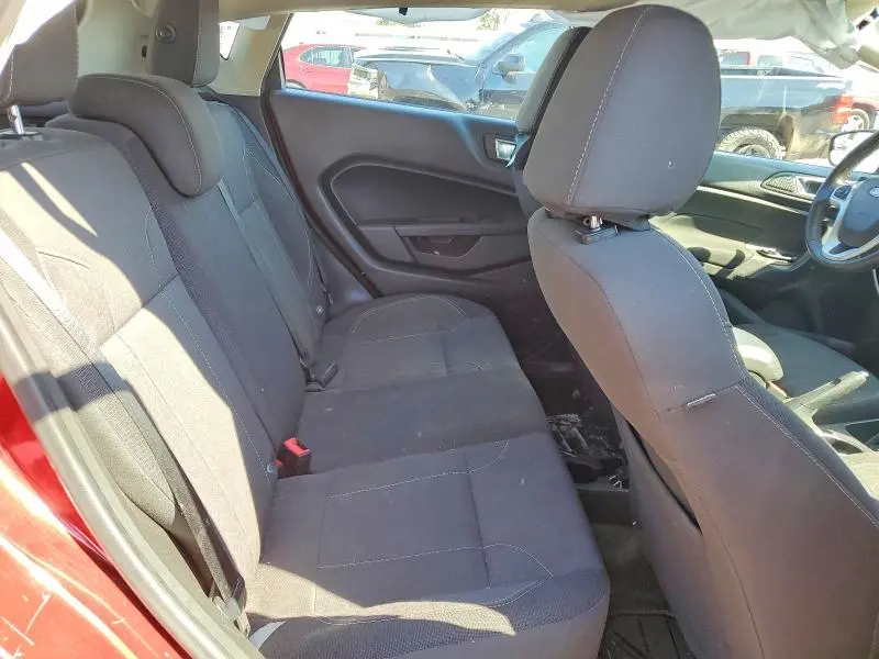 2016 FORD FIESTA SE  