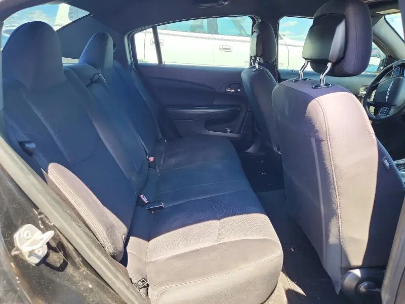 2014 CHRYSLER 200 LX  