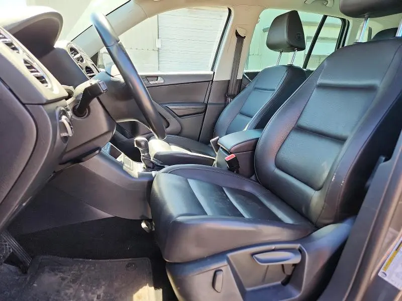 2014 VOLKSWAGEN TIGUAN S  