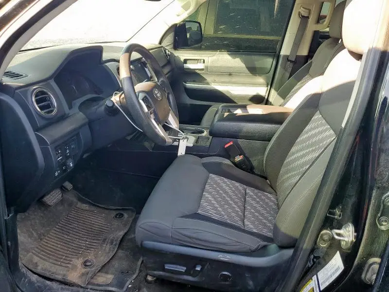 2021 TOYOTA TUNDRA CREWMAX SR5  