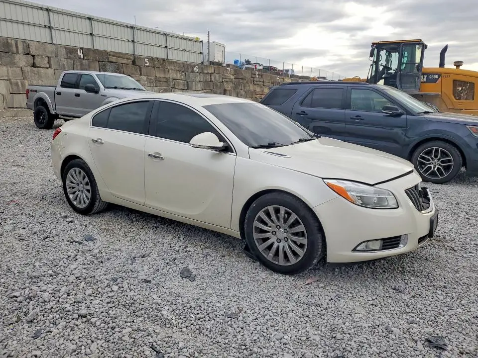 2013 BUICK REGAL PREMIUM  