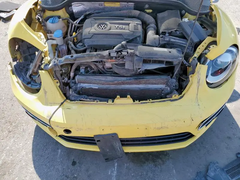 2014 VOLKSWAGEN BEETLE TURBO  