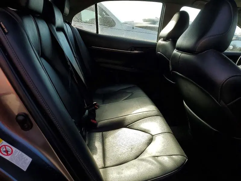 2018 TOYOTA CAMRY XSE  