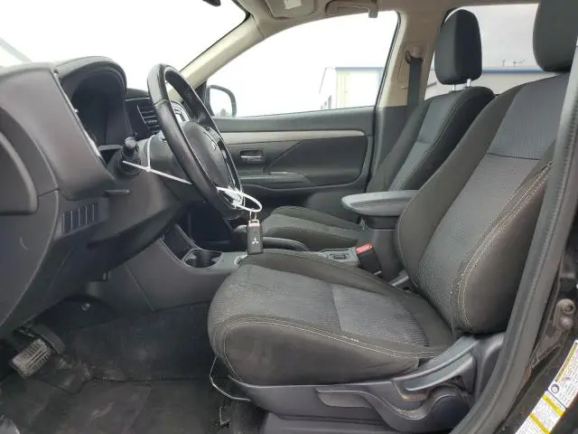 2016 MITSUBISHI OUTLANDER SE  