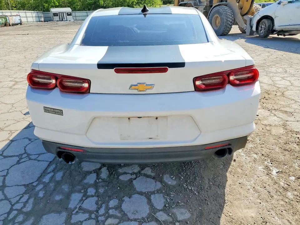 2019 CHEVROLET CAMARO LT  
