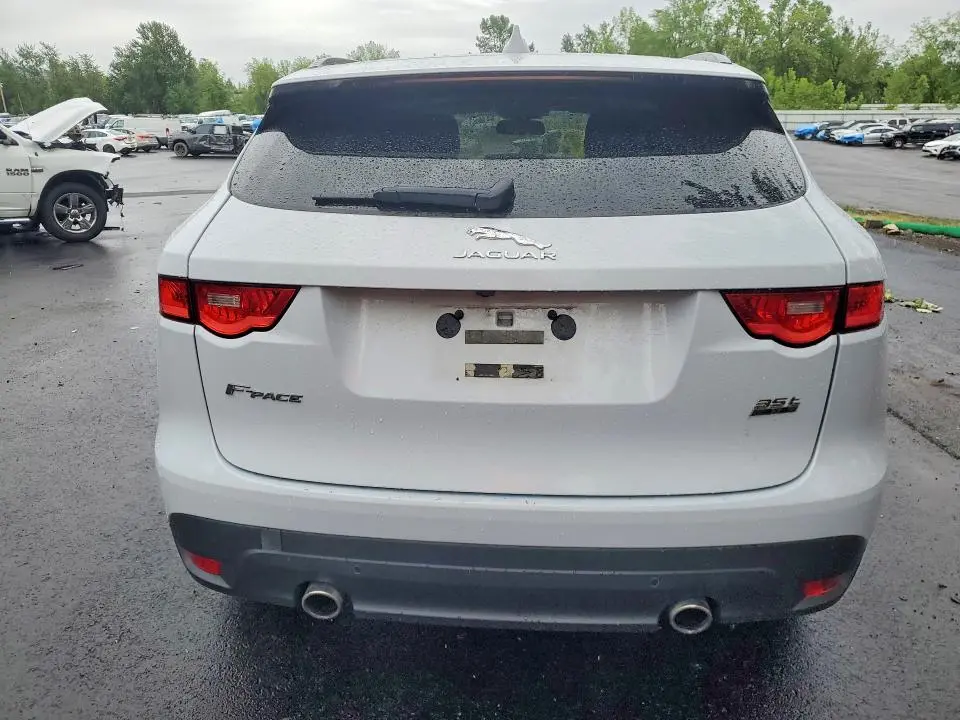 2017 JAGUAR F-PACE PRESTIGE  
