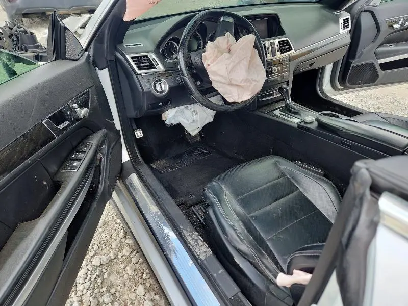 2011 MERCEDES-BENZ E 550  
