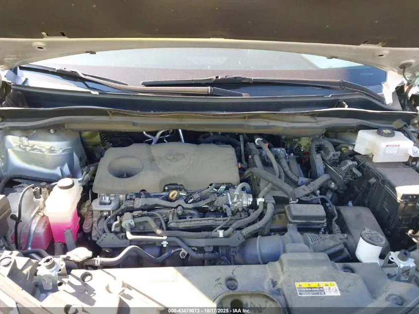 2022 TOYOTA SIENNA LE