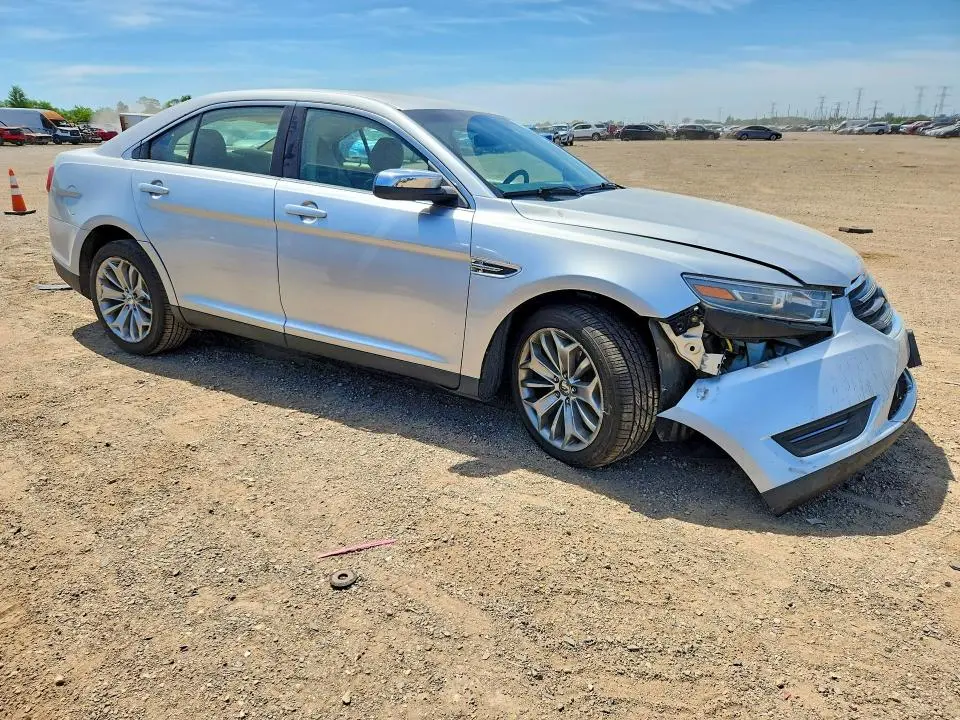 2013 FORD TAURUS LIMITED  