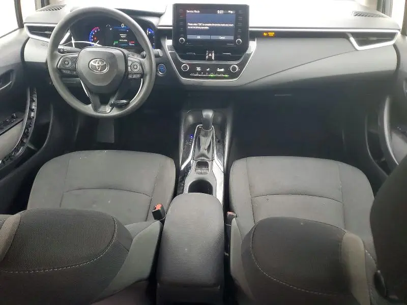 2022 TOYOTA COROLLA LE  