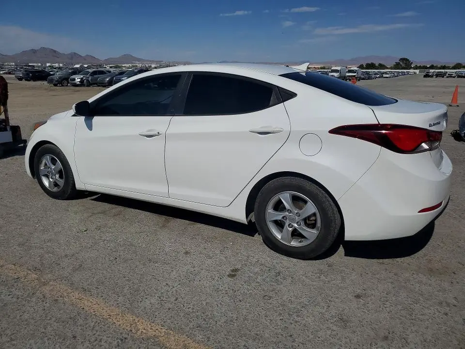 2014 HYUNDAI ELANTRA SE  