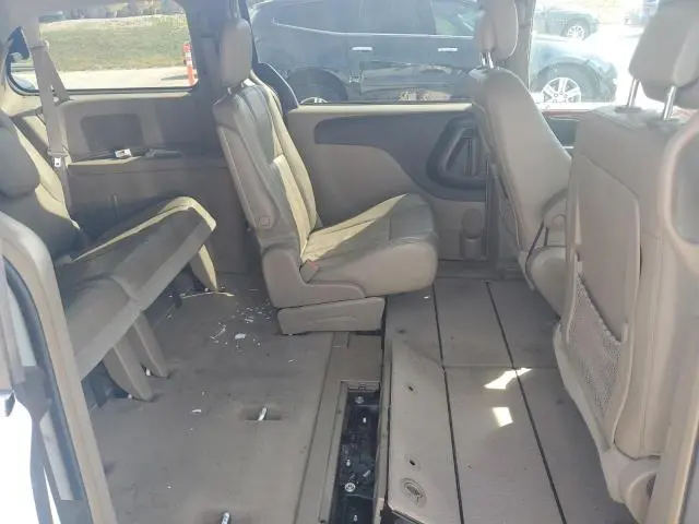 2013 CHRYSLER TOWN & COUNTRY TOURING  