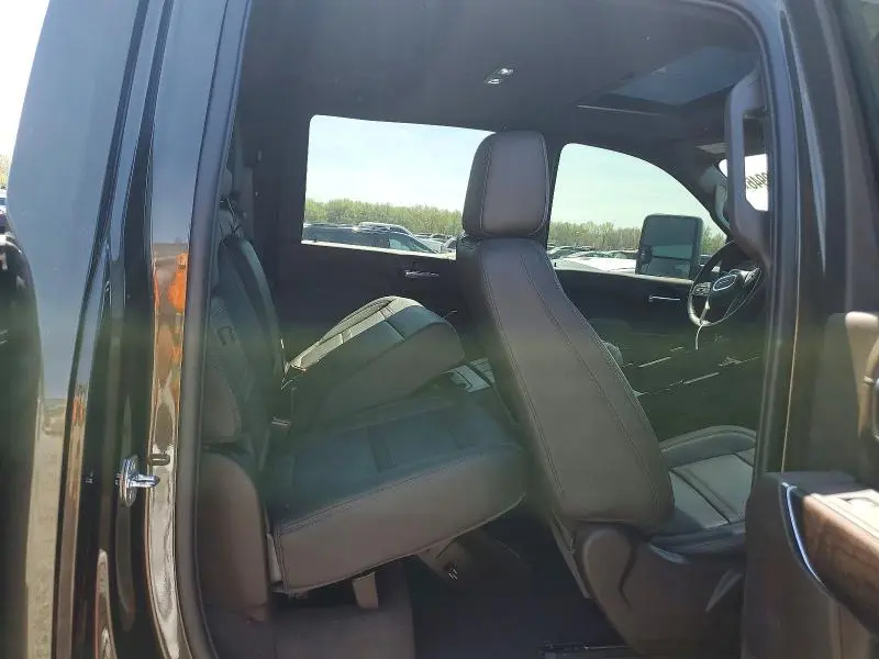 2022 GMC SIERRA K2500 DENALI  