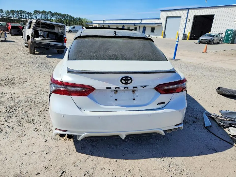 2022 TOYOTA CAMRY XSE  
