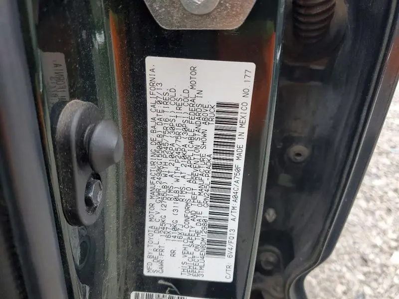 2013 TOYOTA TACOMA V6  