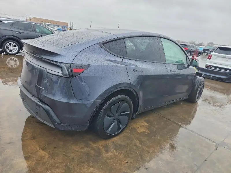 2026 TESLA MODEL Y   