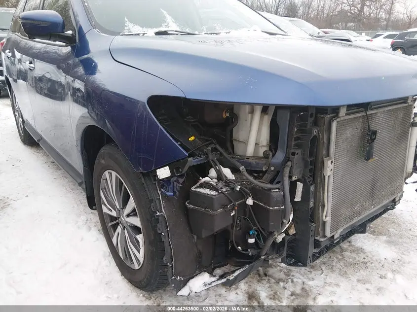 2017 NISSAN PATHFINDER SL