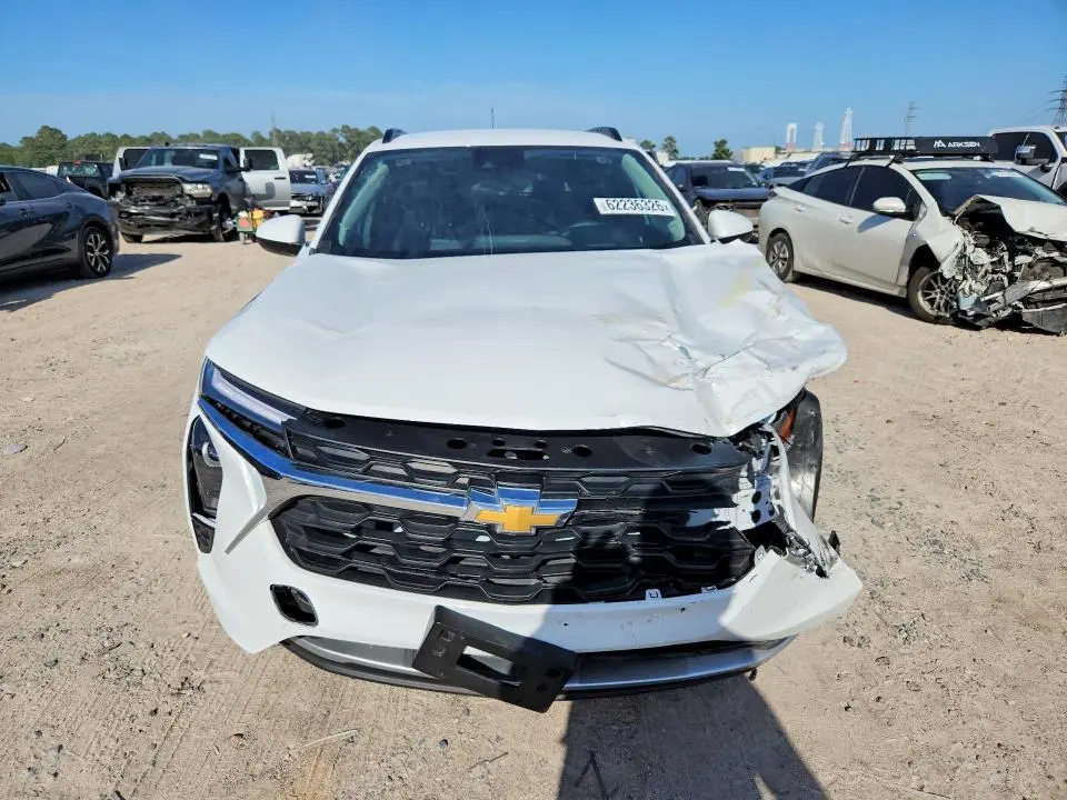 2025 CHEVROLET TRAX 1LT  