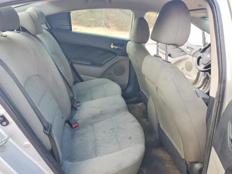 2015 KIA FORTE LX  