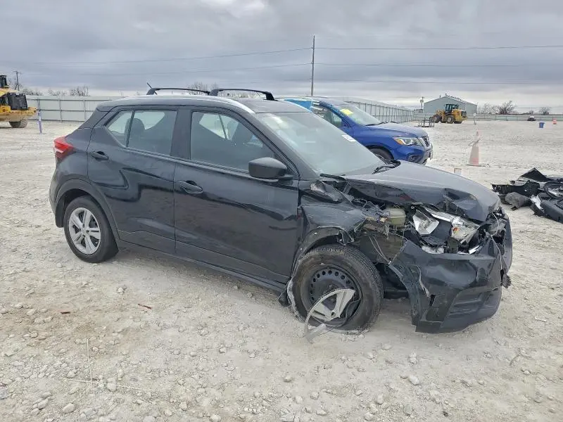 2018 NISSAN KICKS S  