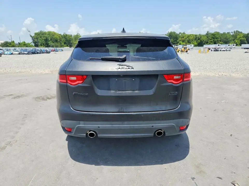 2017 JAGUAR F-PACE R - SPORT  