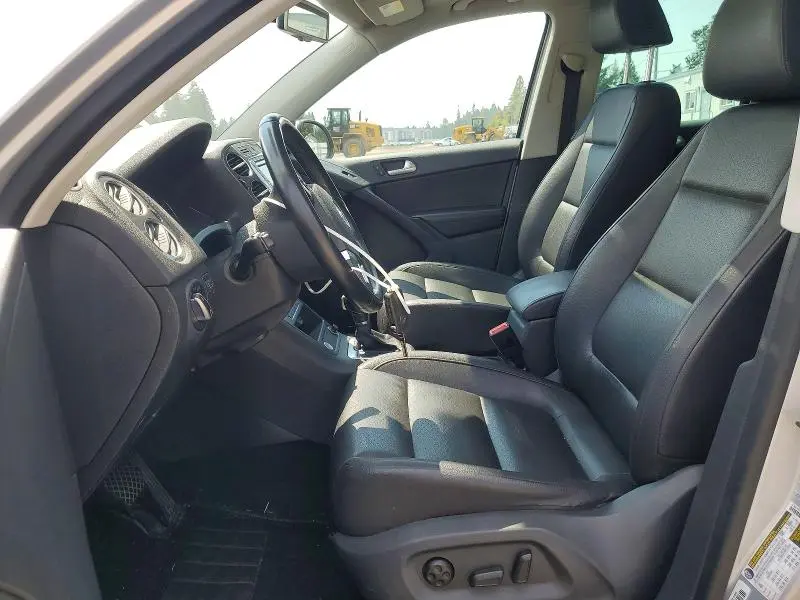 2017 VOLKSWAGEN TIGUAN WOLFSBURG  