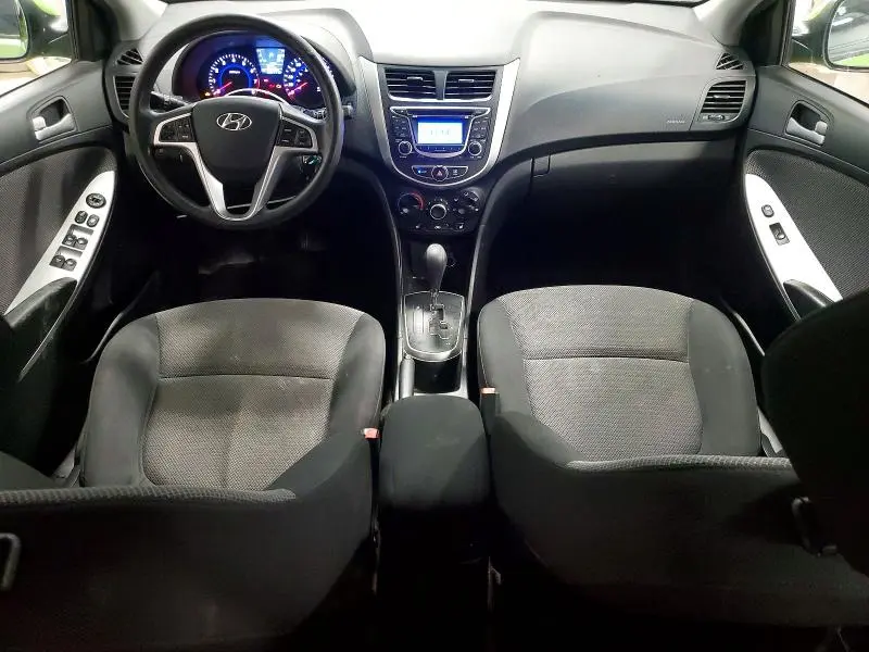2013 HYUNDAI ACCENT GS  