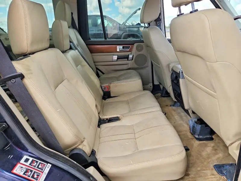 2016 LAND ROVER LR4 HSE  