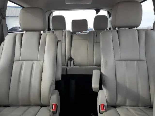 2013 CHRYSLER TOWN & COUNTRY TOURING  