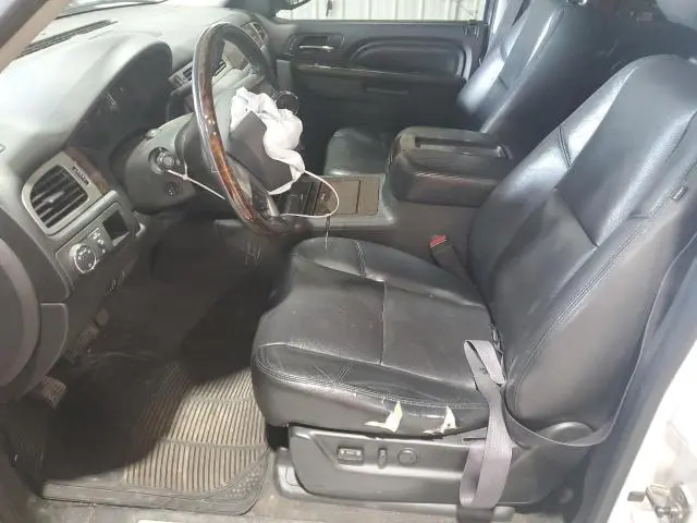 2011 GMC YUKON XL DENALI  