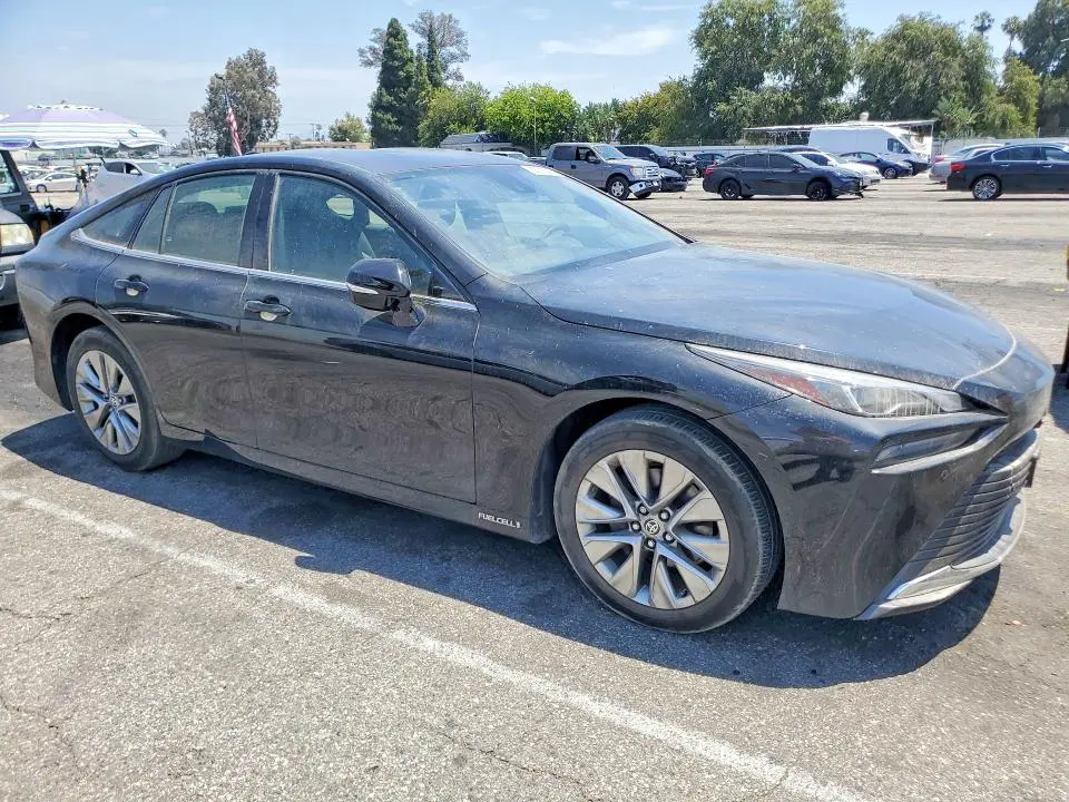 2023 TOYOTA MIRAI XLE  