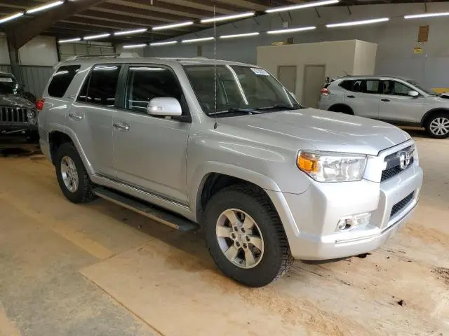 2011 TOYOTA 4RUNNER SR5  