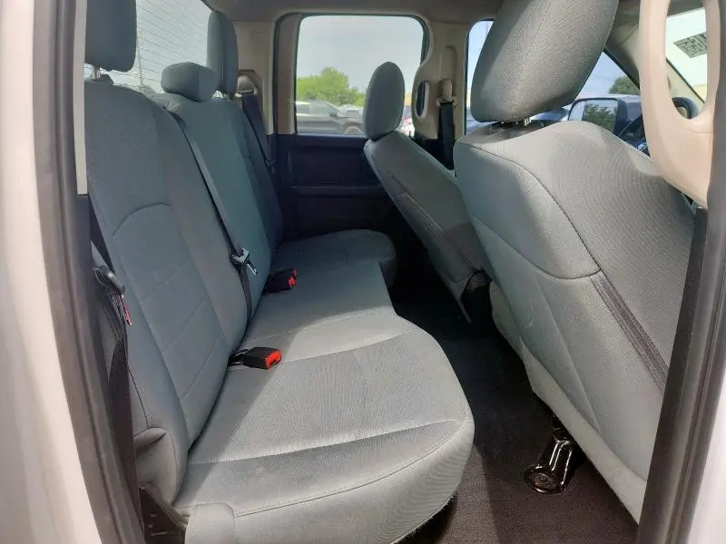 2016 RAM 1500 ST
