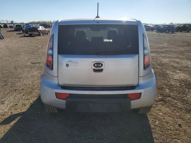 2010 KIA SOUL +  
