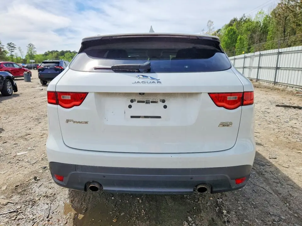 2018 JAGUAR F-PACE PRESTIGE  