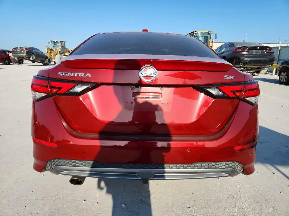2023 NISSAN SENTRA SR  