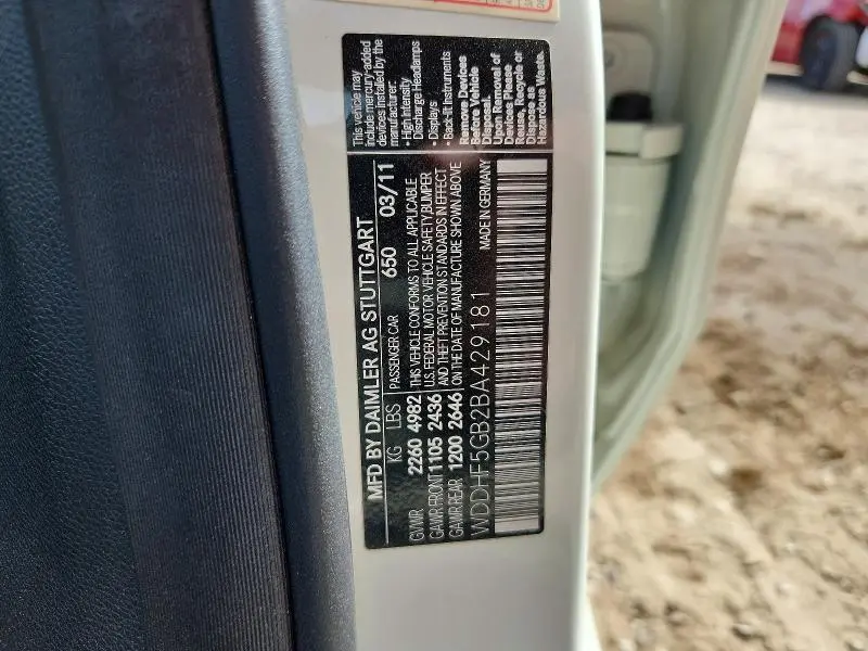 2011 MERCEDES-BENZ E 350  